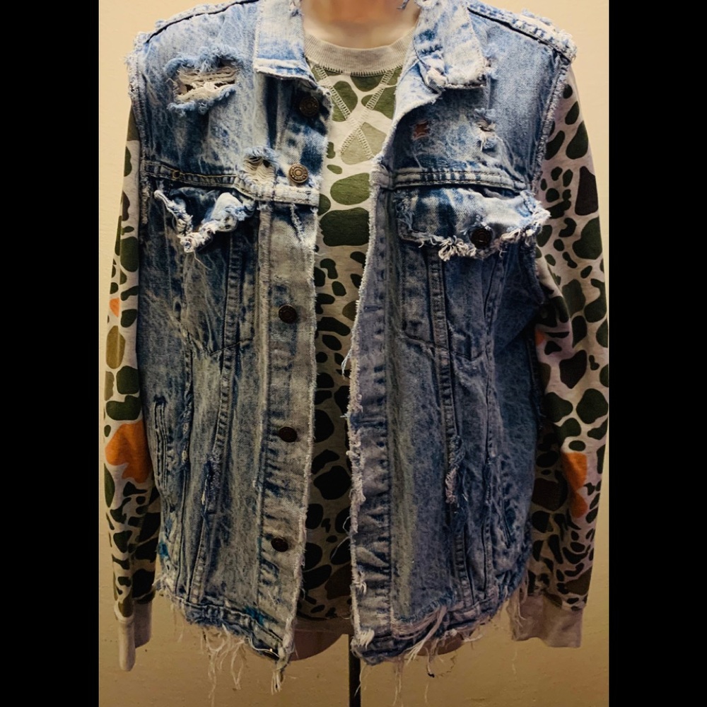 Great Divided/ Plain Pocket Denim Vest